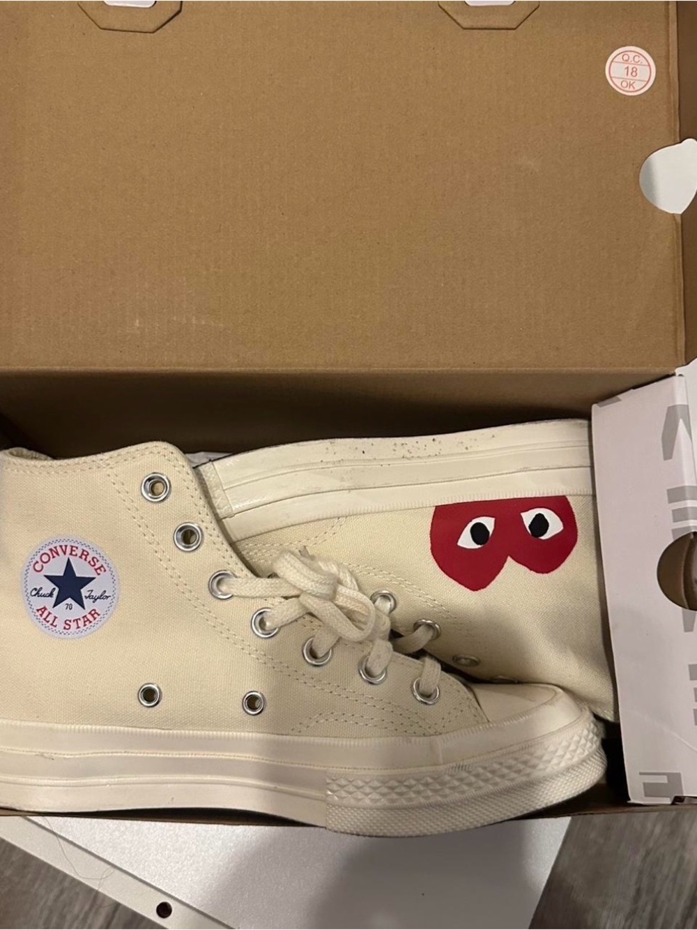 Converse Kids Cream High-Top Sneakers with Red Heart Eyes